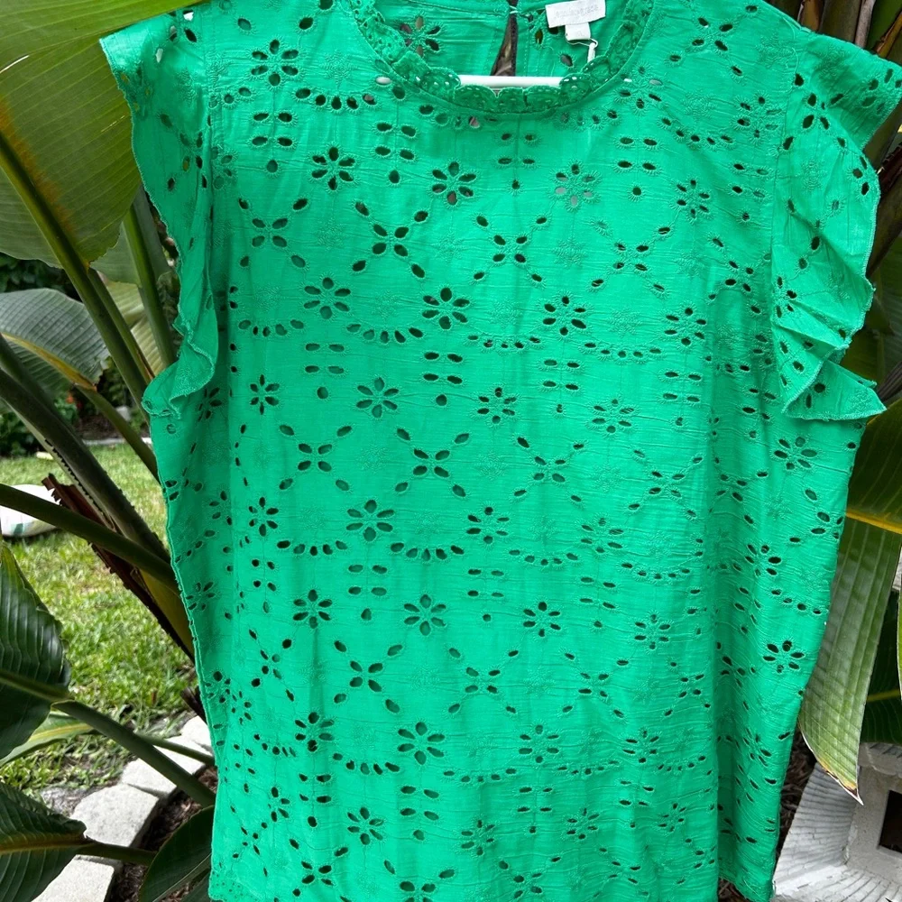 Green Ruffled Flutter Sleeve Blouse - Picture 6 of 6